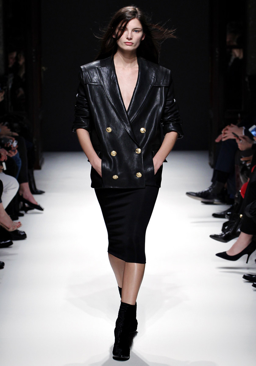 balmain-rtw-fw2012-runway-021_130152238519.jpg