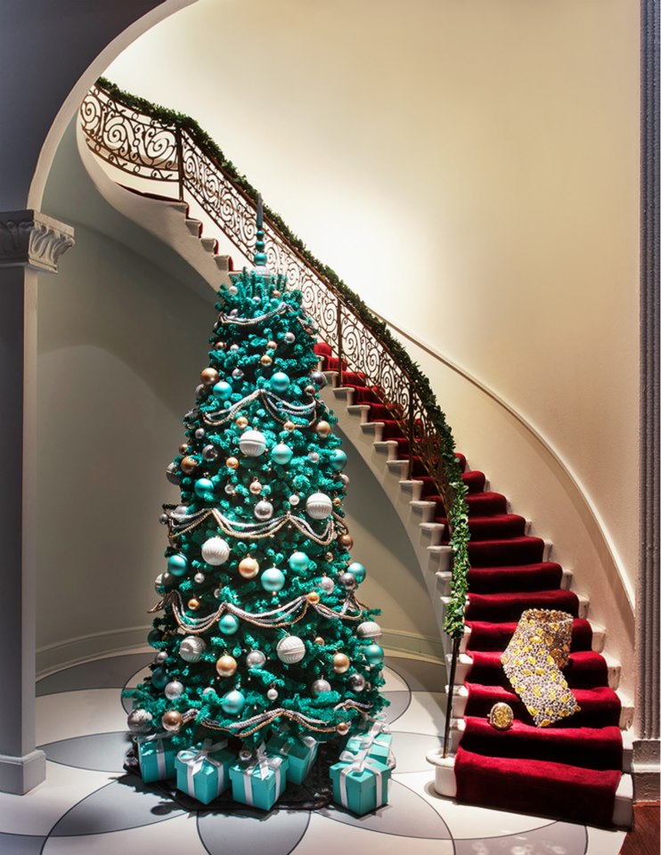 best-window-displays_tiffany-co_2012_christmas_04.jpg