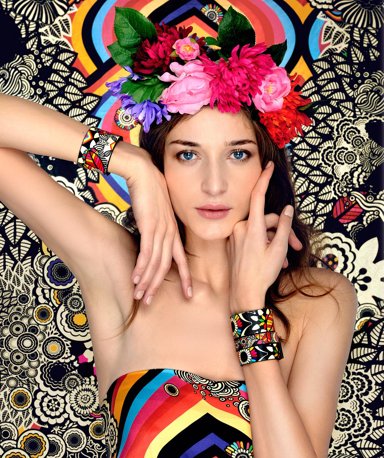 diorama-concept-fashion-bracelet-printed-leather-midnight-blossom-crop_2.jpg