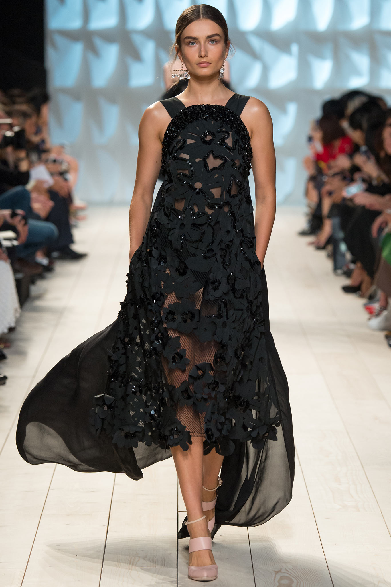 andreea-diaconu-nina-ricci2.jpg